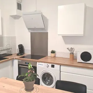  Apartment T3 Meuble Et Equipe Valence Proximite De La Gare Frankreich